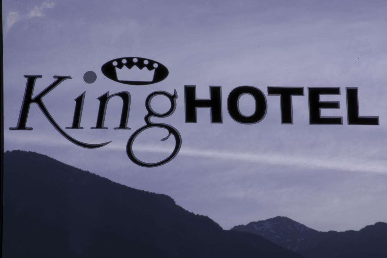 King Hotel Peje Eksteriør bilde
